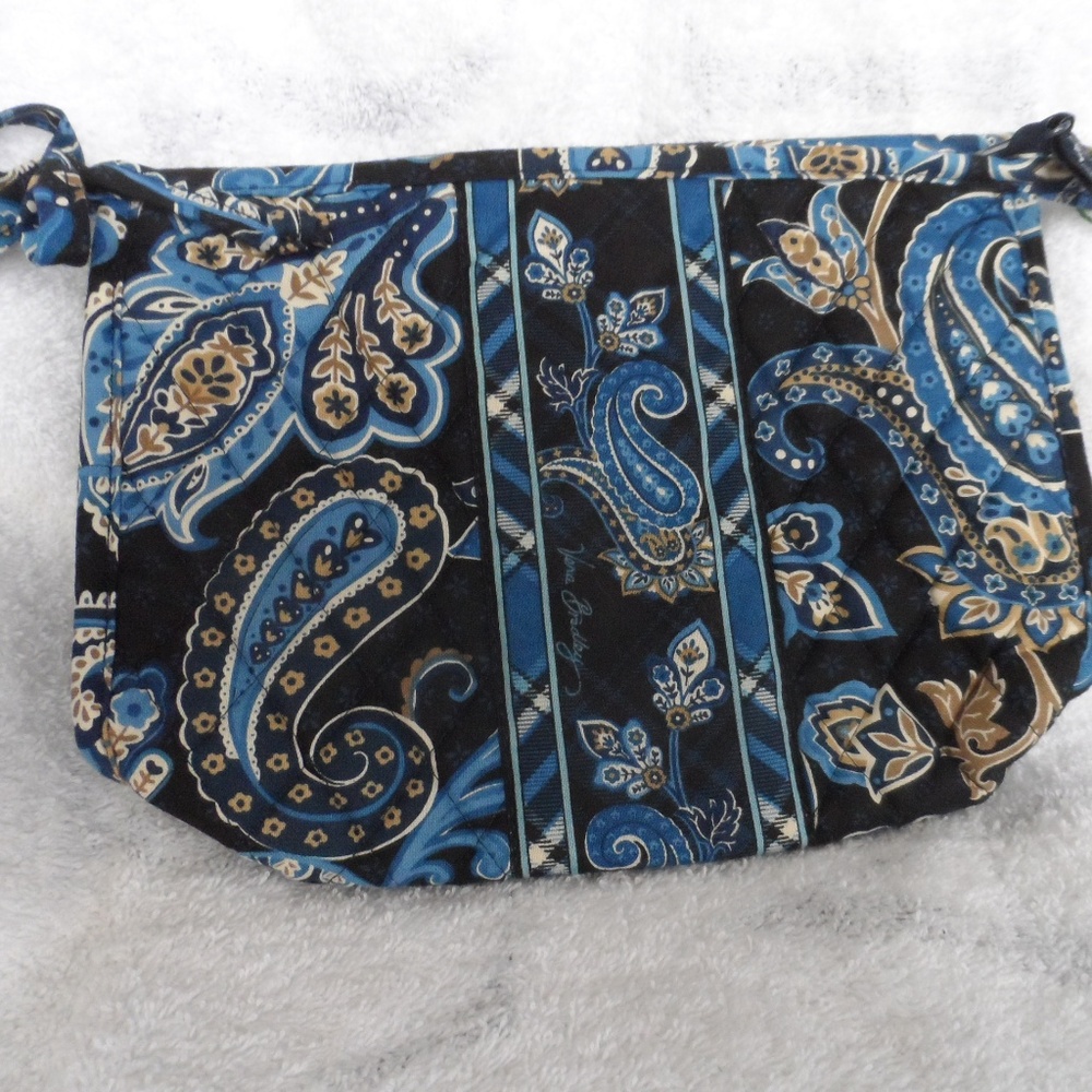 Vera Bradley medium bow cosmetic in Windsor Navy